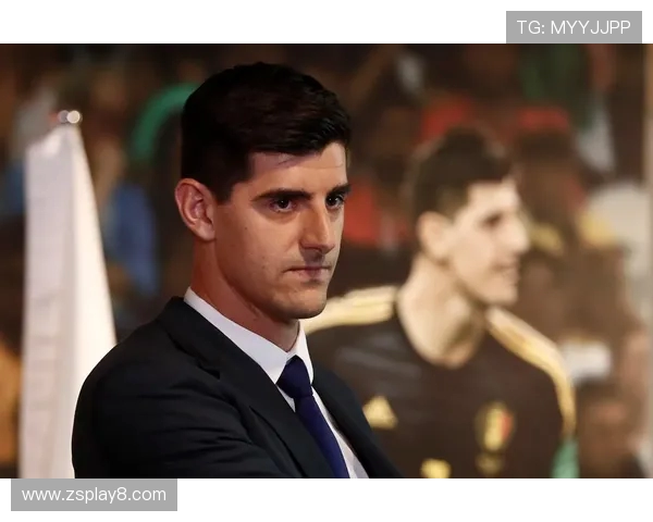 库尔图瓦加盟实况足球最新线索曝光球迷热议转会动向