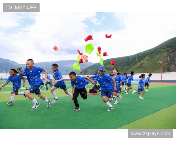 潍坊足球暑期青训计划全面启动 助力青少年成长与技能提升